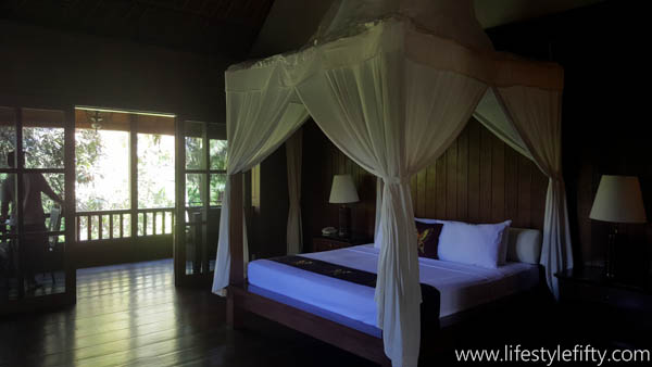 Four poster bed. where-to-stay-in-ubud-bali