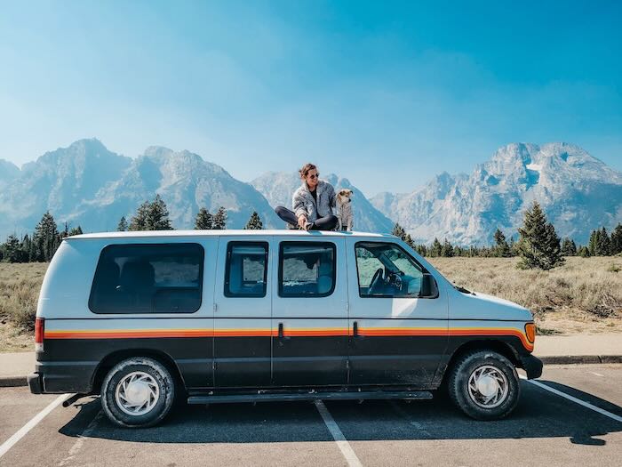 85 Van Life Essentials That You Should Be Packing