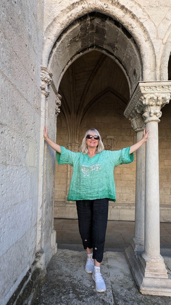 Jo Castro from Lifestyle Fifty showing what to wear on a Mediterranean holiday.